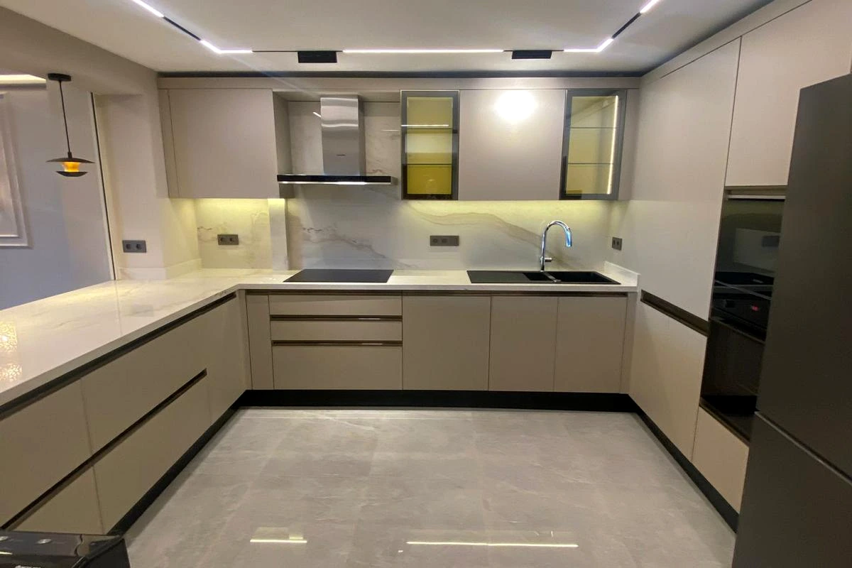 Guzelyali apartment renovation modern kitchen